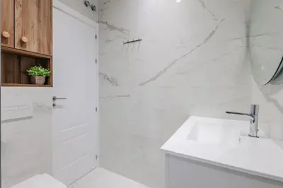 Un baño de Stunning Apartment near Gran Via Metro