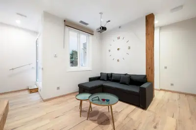 Zona de estar de Stunning New 3BD 3BTH - Justicia City Center