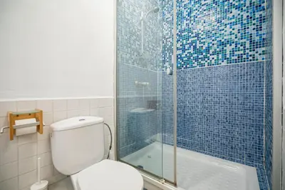 Un baño de Homelike Las Letras