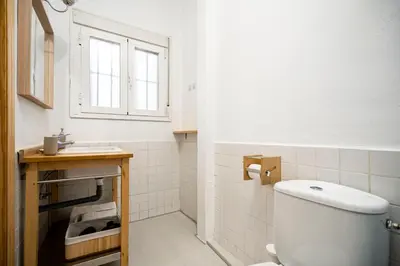 Un baño de Homelike Las Letras