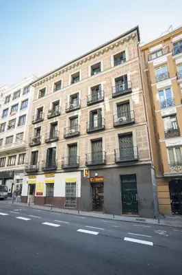 Edificio en el que se encuentra el apartamento