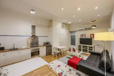 Una cocina o zona de cocina en MyHouseSpain - Fantástico piso frente al Wizink