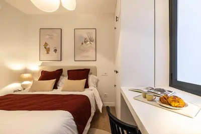 Cama o camas de una habitación en New designed flat 3 bedrooms 2 showers