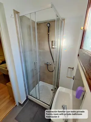 Un baño de Madrid Centro Rooms
