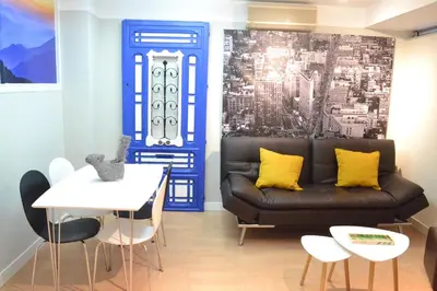 Zona de estar de Homelikes Madrid