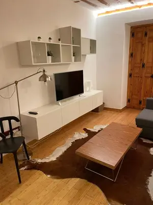 Una televisión o centro de entretenimiento en Exyca Malasaña