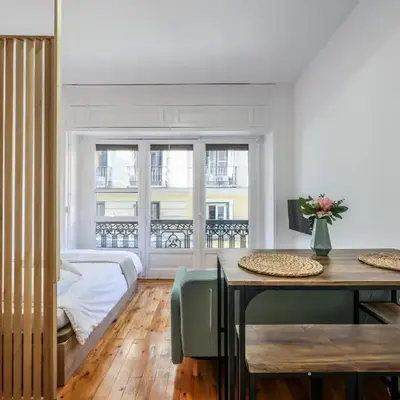 Victoria Apartments