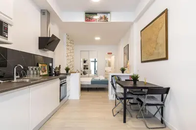 Una cocina o zona de cocina en Modern comfy-1bedroom 1bathroom-Prosperidad