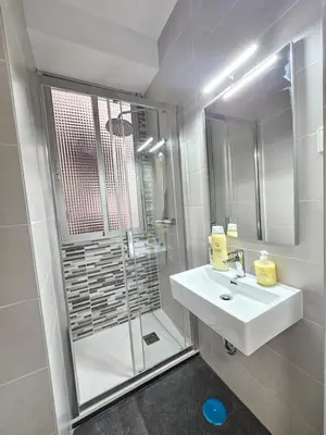 Un baño de MAD COCO Apartamento Temporada Frente al Prado