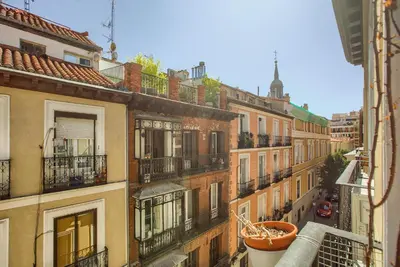 Edificio en el que se encuentra el apartamento