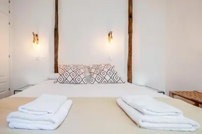 Cama o camas de una habitación en Bright and Modern - 1Bedroom 1Bathroom - Malasaña