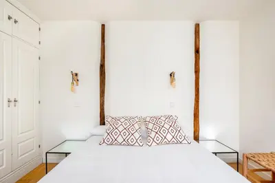 Cama o camas de una habitación en Bright and Modern - 1Bedroom 1Bathroom - Malasaña