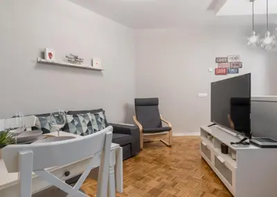 Una televisión o centro de entretenimiento en Modern apartment -3 Bedrooms 1 Bathroom - Delicias