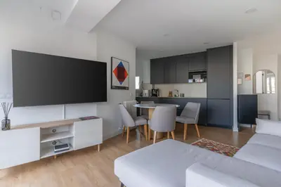 Una cocina o zona de cocina en Bright with terrace- 2Bd 2Bth- Salamanca