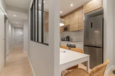 Una cocina o zona de cocina en Cozy central -2 Bdrs 2 Baths - Delicias
