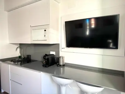 Una cocina o zona de cocina en CavaBajaSuites 2