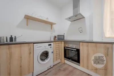 Una cocina o zona de cocina en Confort y tradición para 7, conoce Toledo 77