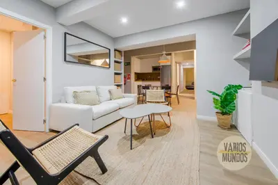 Zona de estar de Encanto en El Rastro para 7, Calle Juanelo E1