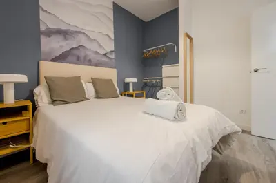 Cama o camas de una habitación en Genial Apartamento en La Latina-Centro de Madrid