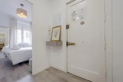 Cama o camas de una habitación en Genial Apartamento en La Latina-Centro de Madrid