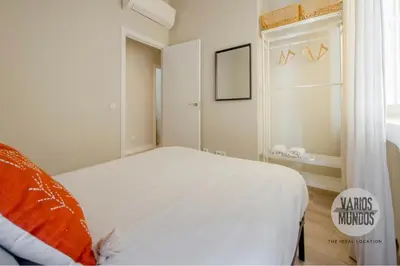 Cama o camas de una habitación en Acogedora y urbana para 6, conoce Toledo 77