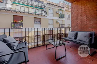Un balcón o terraza de Vive la elegancia para 10 en Santa Ana 6