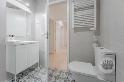 Un baño de Toque tradicional para 6, en Tirso de Molina E1