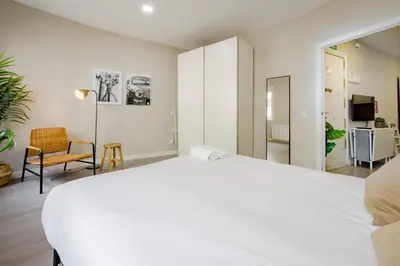 Plano de Descubre Madrid para 5, al pie de Gran Vía E2