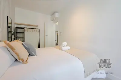 Cama o camas de una habitación en Tradición para 7 desde Tirso de Molina E1