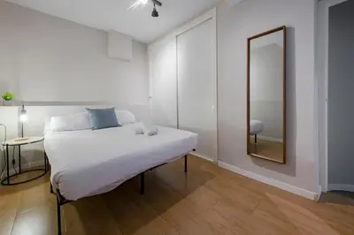Plano de Explora Madrid para 7, al pie de Gran Vía E2