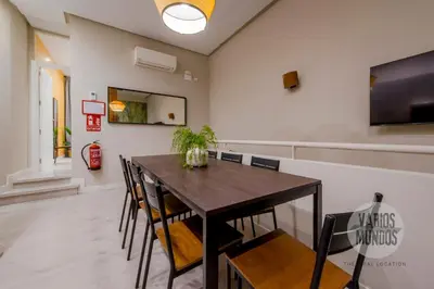 Una televisión o centro de entretenimiento en Comodidad y estilo para 9 en Calle de Luciente E2