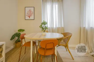 Plano de Bajo Duplex para 7, al pie de Gran Via - E2