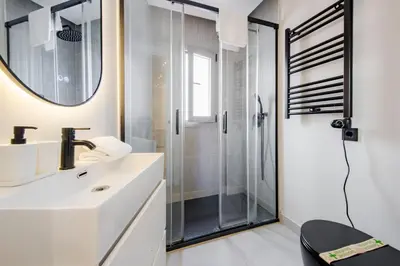 Plano de Apartamento para 5, al pie de Gran Vía E2