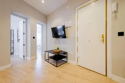 Plano de Apartamento para 5, al pie de Gran Vía E2