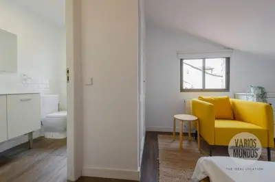 Plano de Altura en Madrid para 3, Carretas 25
