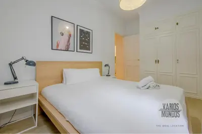 Cama o camas de una habitación en Estancia Literaria para 3 en Las Letras, Ventura de la Vega