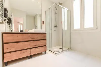 Un baño de Apartamento Embajadores XIX