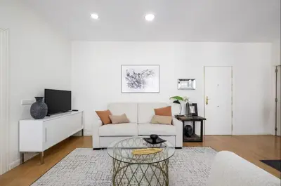 Zona de estar de Cozy and bright- 1BED 1BATH- City center