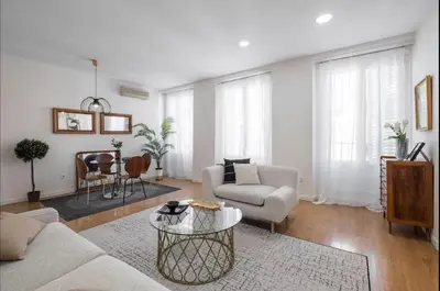 Zona de estar de Cozy and bright- 1BED 1BATH- City center