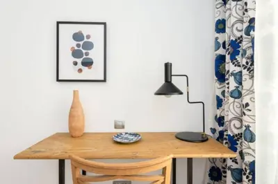 Plano de Executive Stylish - 2bedroom 1 bath - Sol