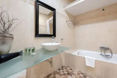 Un baño de Executive Stylish - 2bedroom 1 bath - Sol