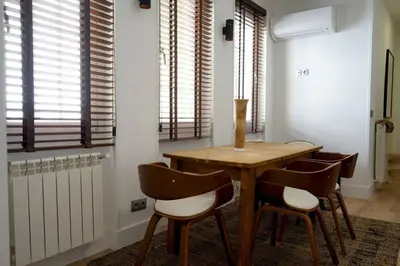 Plano de 2BD 2BTH - Plaza España - Refurbished - MintyStay