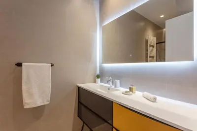Plano de Charming 2-Bed Apartment in Conde Duque Madrid