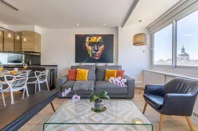 Zona de estar de Charming 1-Bed Apartment with Bright Interiors
