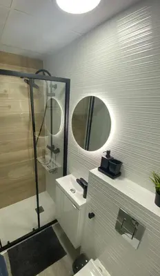 Un baño de ATOCHA/C.TARRAGONA