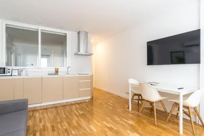 Una cocina o zona de cocina en Bright and Cozy - 1Bedroom 1Bath - Las Letras