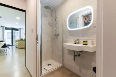 Un baño de El Atelier loft - Plaza Mayor