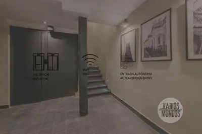 Certificado, premio, señal o documento que está expuesto en Amazing Bajo para 5pax en La Latina-Centro de Madrid E2