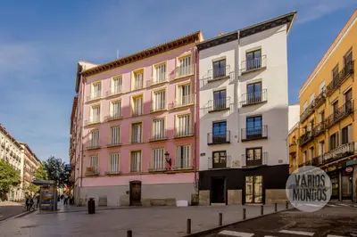 Edificio en el que se encuentra el apartamento