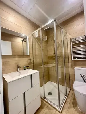 Un baño de CASA DE HUÉSPEDES ALMIRANTE MADRID